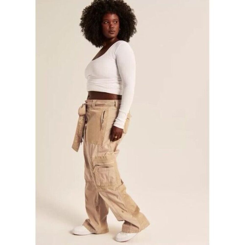 Abercrombie Fitch Women's 2000s Utility Cargo Pant‎ Large 34 Light Brown NWT